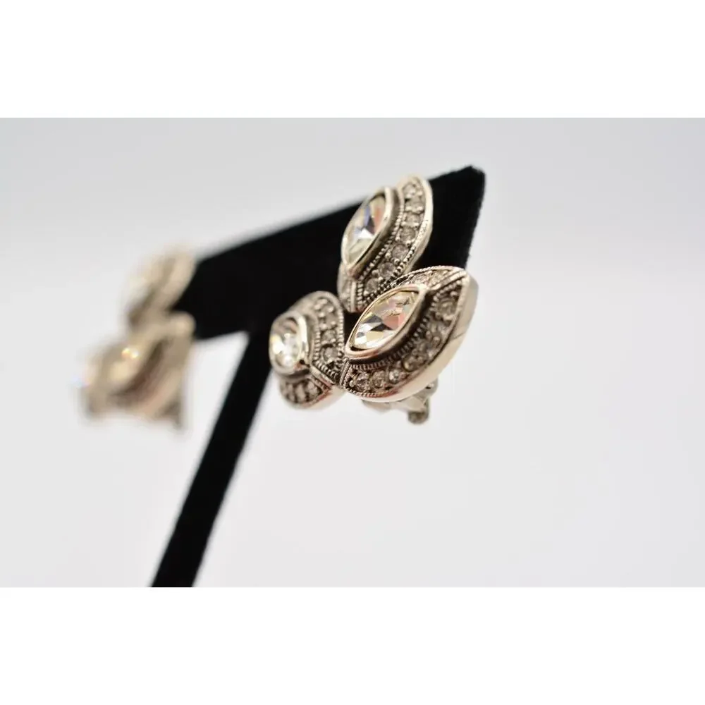 Vintage Crystal Clip On Earrings Shiny Rhinestone Silver Tone Shiny 1980s BinAA